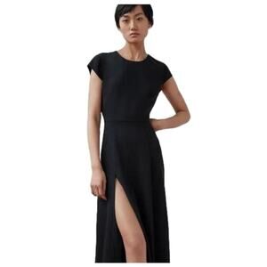 Aritzia Babaton Hamptons Day Midi Dress